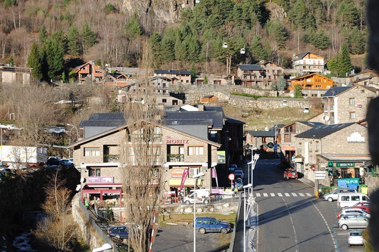 Hotel Solana Arinsal Exteriör bild